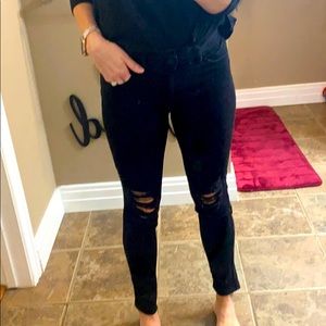 YMI Wanna Betta Butt? Black, distressed 7/28 jeans